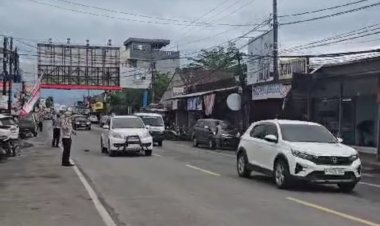 Pemberlakuan Sistem Oneway di Jalan Menuju Pantai Anyer Solusi Mengurangi Kemacetan