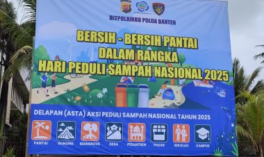 Peringati HPSN, Ditpolairud Polda Banten Sapu Bersih Sampah Sepanjang Pantai Wisata Anyer