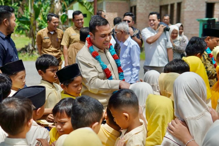 Kawal MBG, Legislator Gerindra Turun ke Sekolah di Kampar