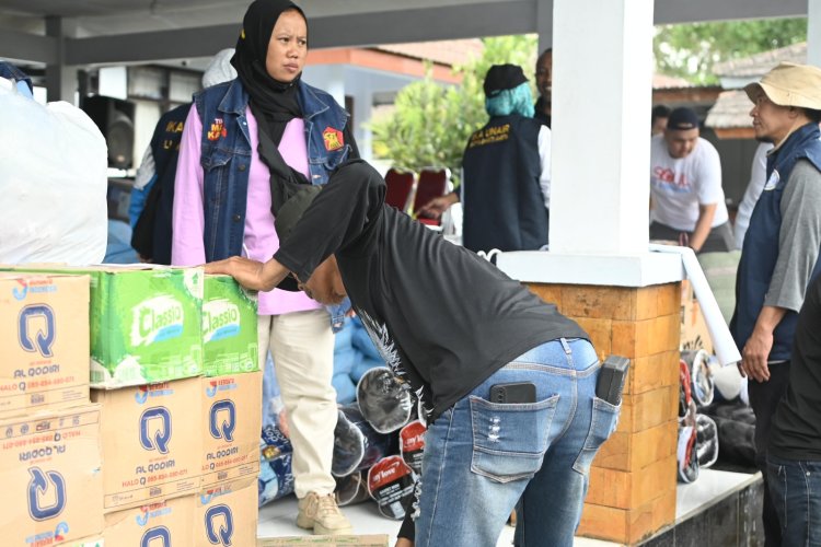 Legislator Gerindra Kirim Bantuan untuk Warga Terdampak Erupsi Semeru