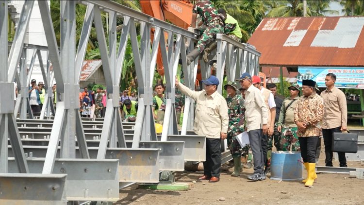 Prabowo Janji Perbaiki Bendungan hingga Sawah, Kirim Cadangan Pangan ke Aceh